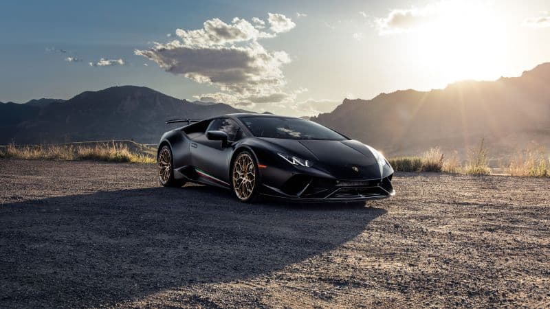 Lamborghini Huracan Performante Black cars Wallpaper