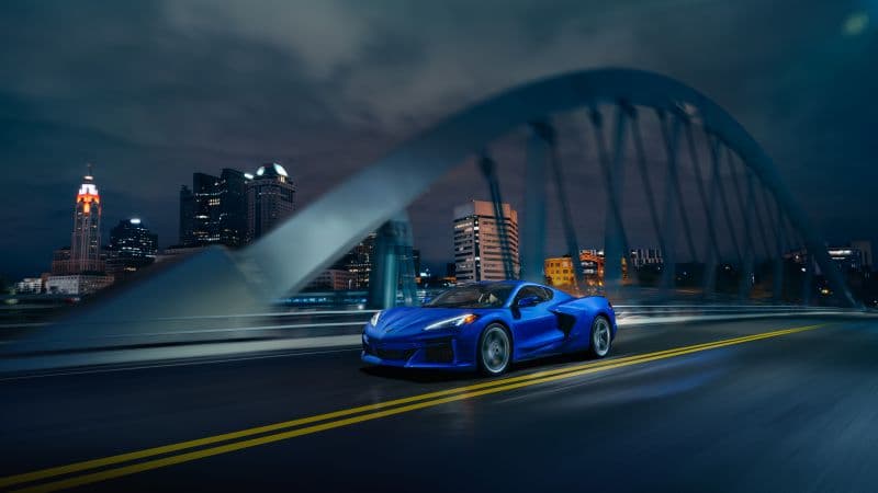 Chevrolet Corvette E-Ray 3LZ 2023 Wallpaper