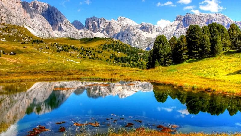 Mountains Lake Wallpaper