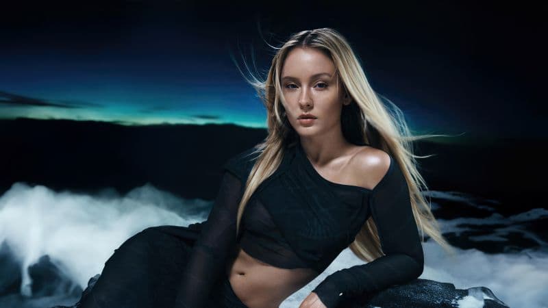 Zara Larsson Swedish singer Wallpaper