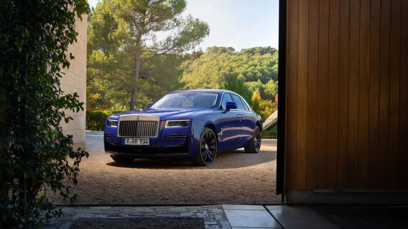Rolls-Royce Ghost Purple Wallpaper