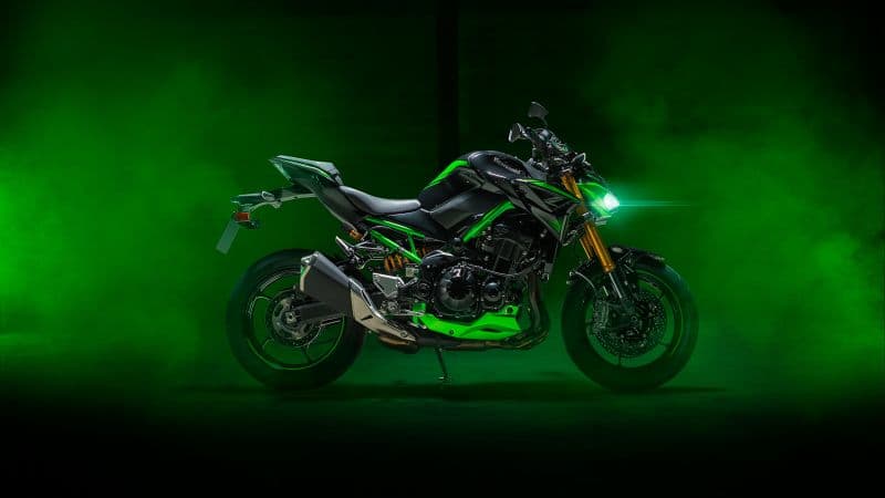 Kawasaki Z900 5K Wallpaper