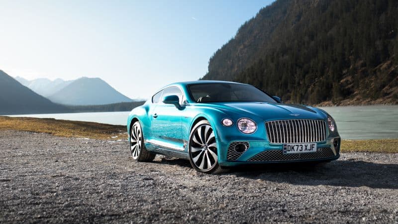 Bentley Continental GT Mulliner 2024 Wallpaper