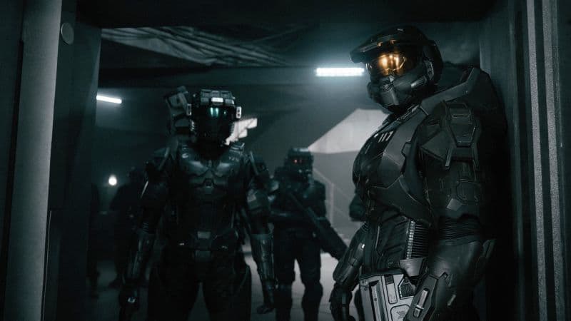 Master Chief John-117 in Halo Season 2 Wallpaper