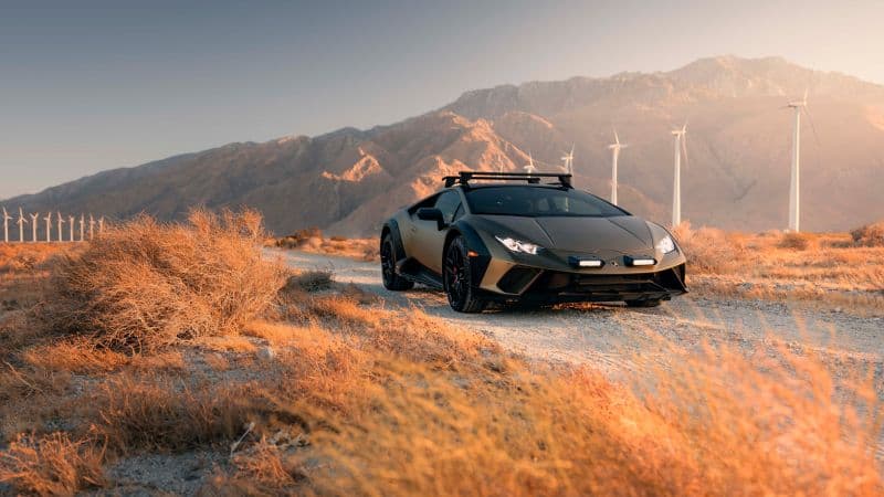 Lamborghini Huracan Sterrato 2024 Wallpaper