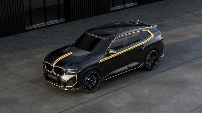 BMW XM Carbon Fiber Wallpaper