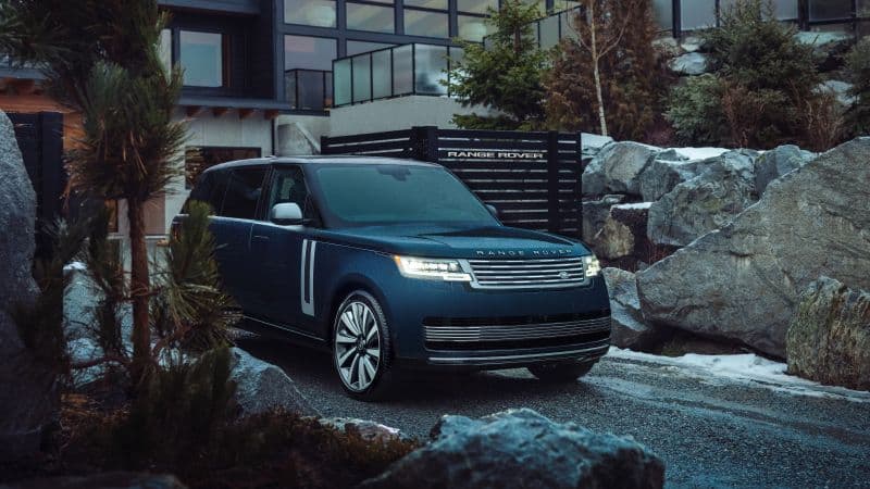 Range Rover SV 2024 Wallpaper