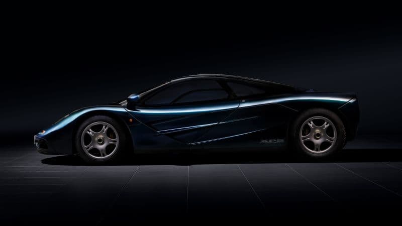 McLaren F1 Sports car Wallpaper