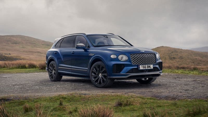 Mulliner Bentley Bentayga EWB 2024 Wallpaper