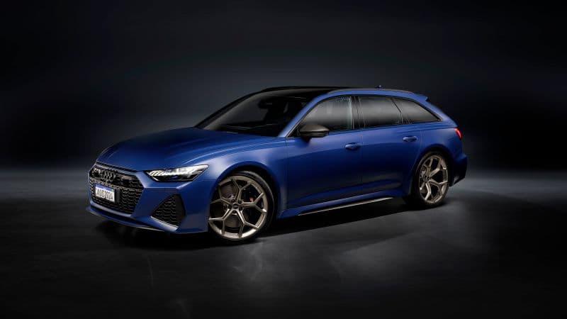 Audi RS 6 Avant 2024 Wallpaper
