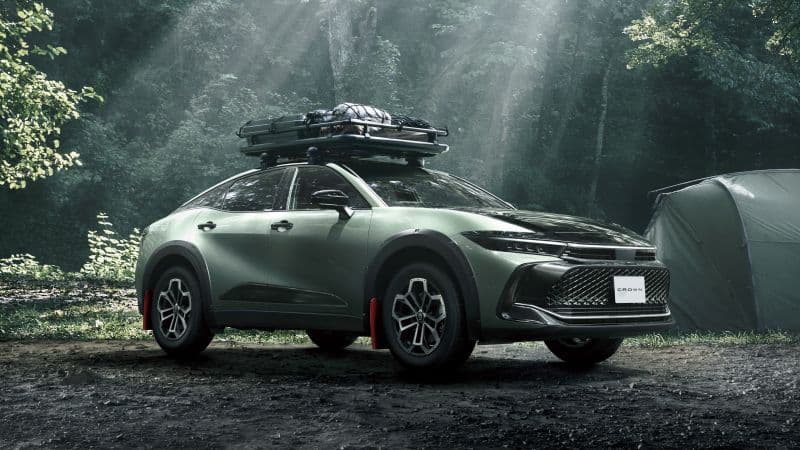 Toyota Crown Crossover RS Landscape 2024 Wallpaper