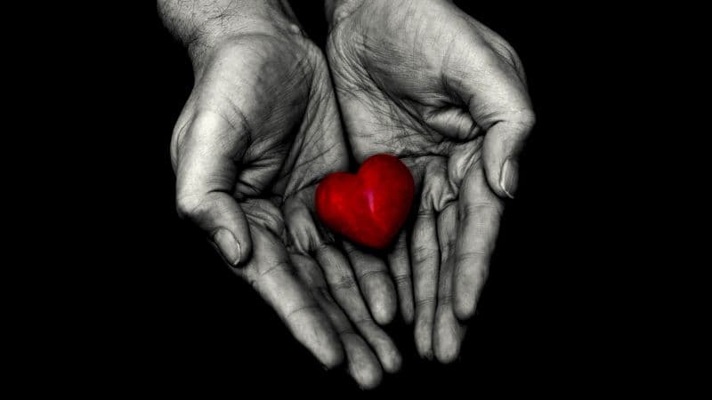 Red heart Holding hands Wallpaper