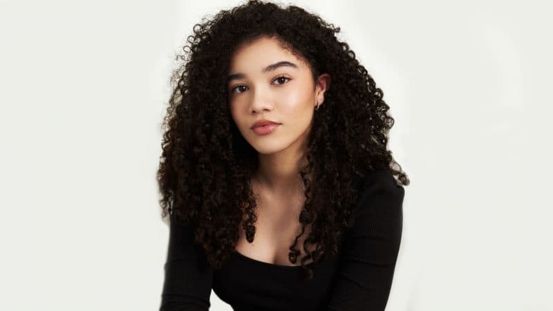 Malia Baker 8K Wallpaper