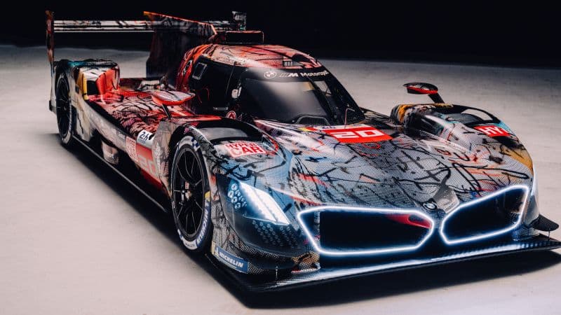 BMW M Hybrid V8 Art Car Wallpaper