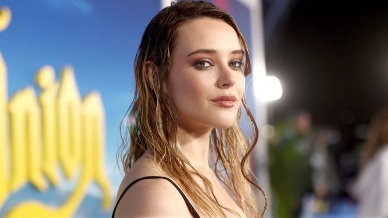 Beautiful actress Katherine Langford Wallpaper