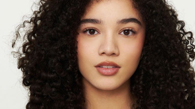 Malia Baker iPhone Wallpaper