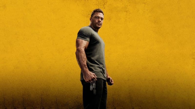 Reacher 8K Wallpaper
