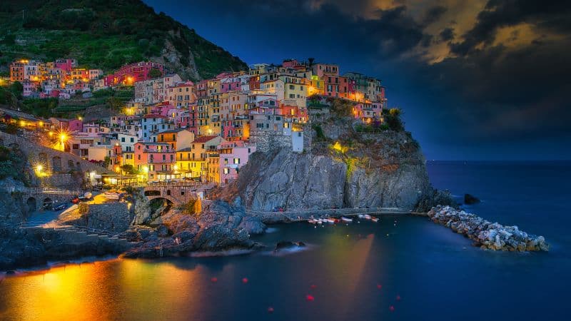 Manarola Blue hour Wallpaper