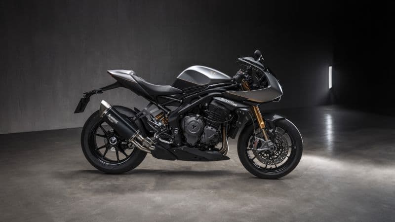 Triumph Speed Triple 1200 RR Breitling Edition 2025 Wallpaper