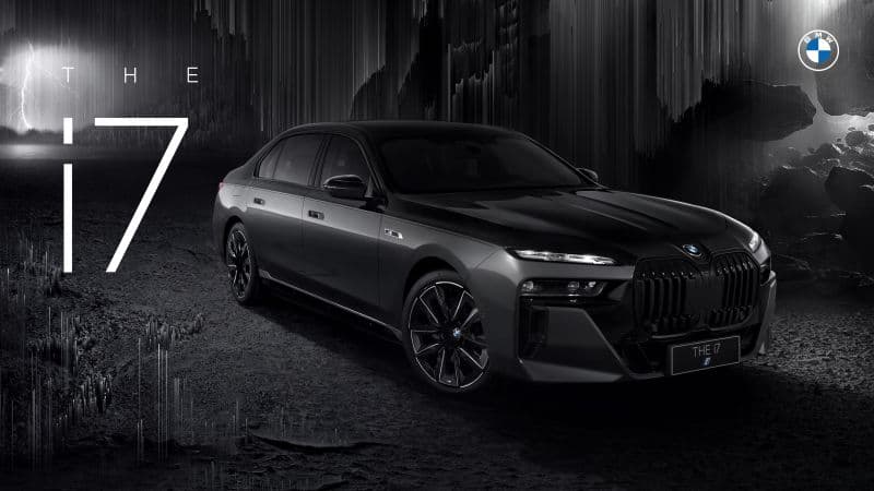BMW i7 Electric Sedan Wallpaper