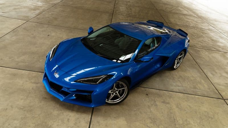 Chevrolet Corvette E-Ray 2024 Wallpaper