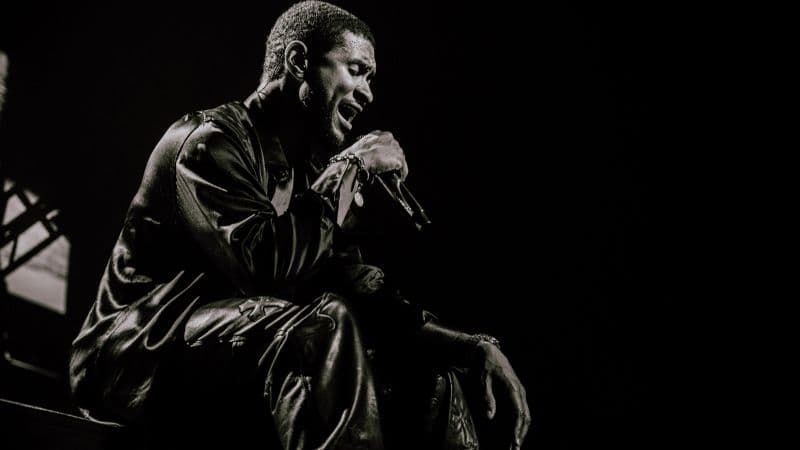 Usher 8K Wallpaper