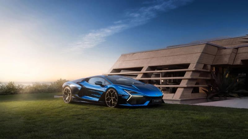Lamborghini Revuelto Opera Unica One off cars Wallpaper