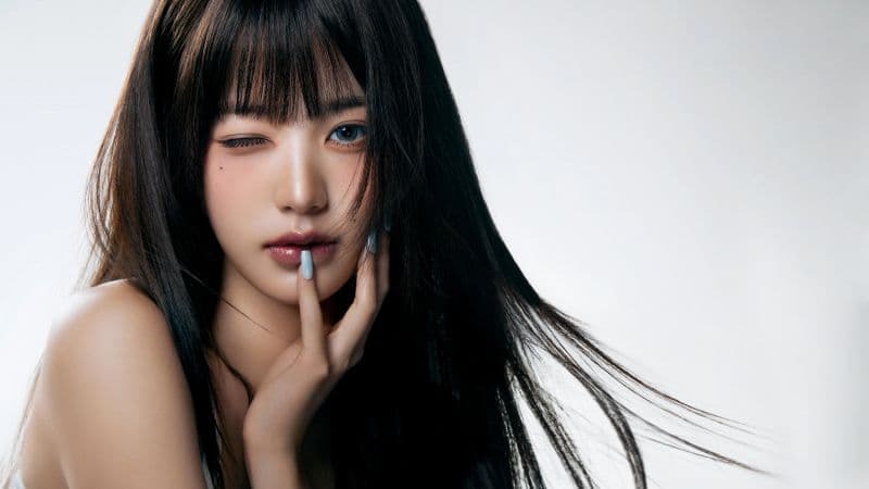 Jang Wonyoung 8K Wallpaper
