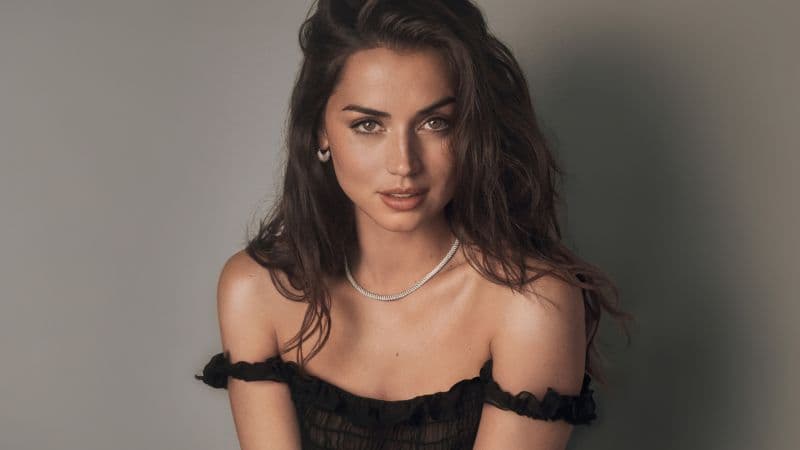 Ana de Armas 2024 Wallpaper