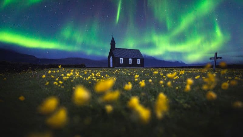 Aurora Borealis Church Wallpaper