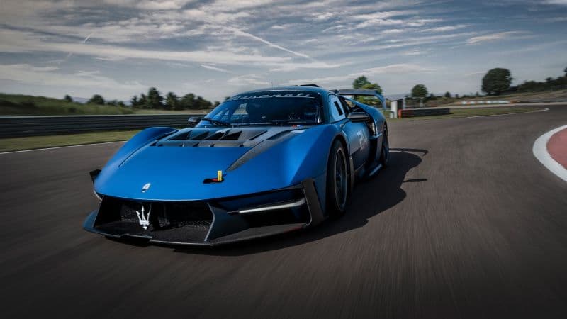 Maserati MCXtrema Race track Wallpaper