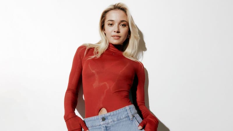 Olivia Dunne Red dress Wallpaper