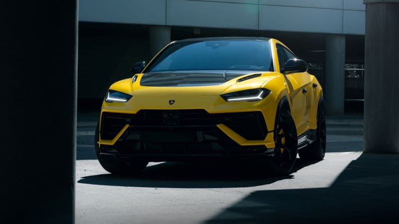 Lamborghini Urus Performante Super Sports SUV Wallpaper