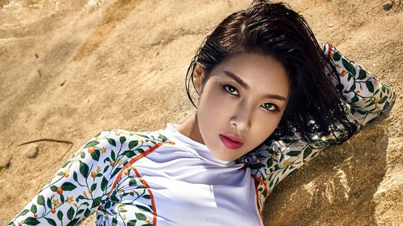 Yubin South Korean Singer Wallpaper