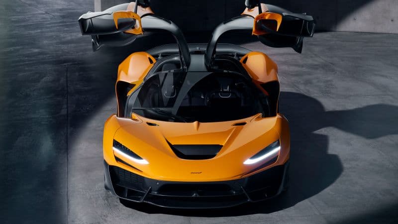 McLaren W1 8K Wallpaper