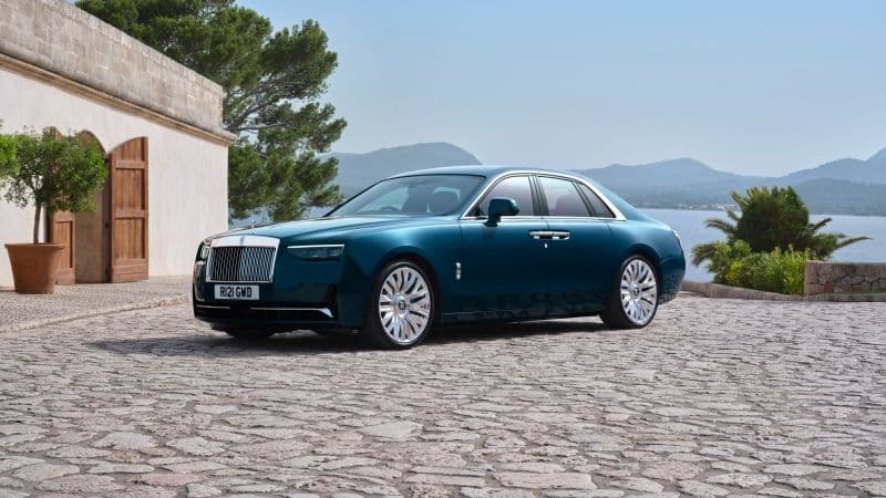 Rolls-Royce Ghost 2024 Wallpaper