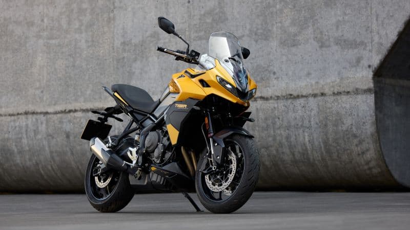 Triumph Tiger Sport 800 2025 Wallpaper