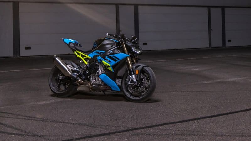 BMW S1000R Sport 2024 Wallpaper