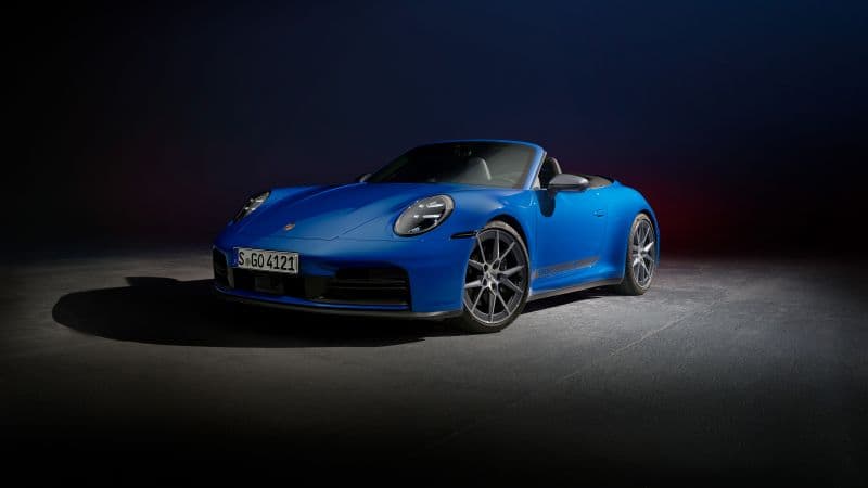 Porsche 911 Carrera T Cabriolet 2024 Wallpaper