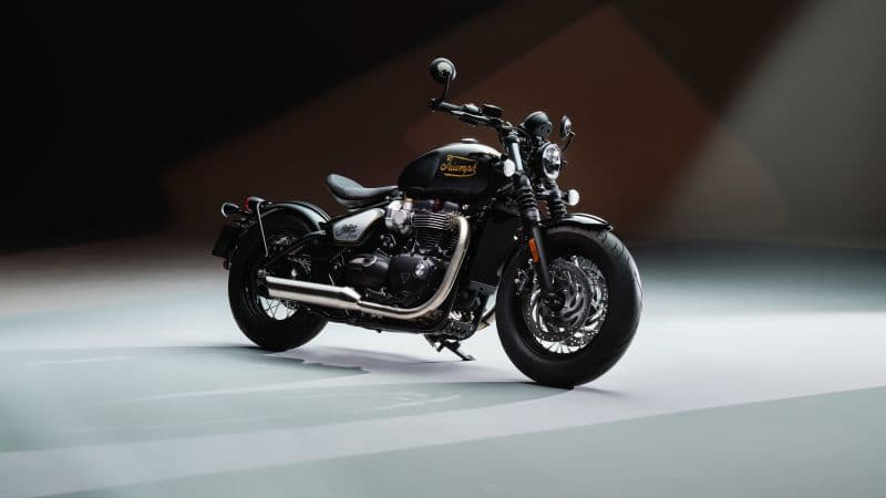 Triumph Bonneville Bobber TFC 8K Wallpaper