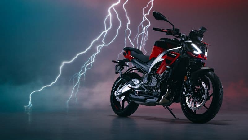 Aprilia Tuono 457 2025 Wallpaper