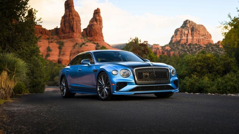 Bentley Flying Spur Speed Outdoor Wallpaper