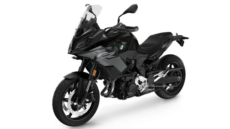 BMW F 900 XR Triple Black 2025 Wallpaper