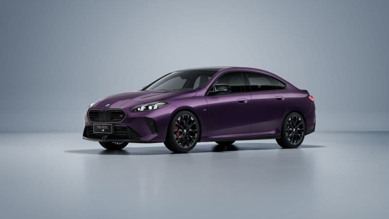 BMW M235L xDrive Gran Coupé 2024 Wallpaper