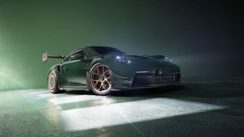Porsche 911 GT3 RS Manthey Kit Wallpaper