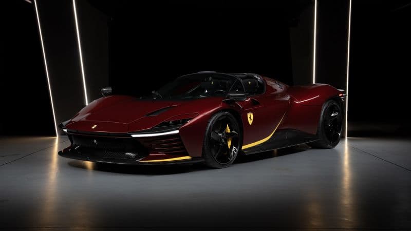 Ferrari Daytona SP3 8K Wallpaper