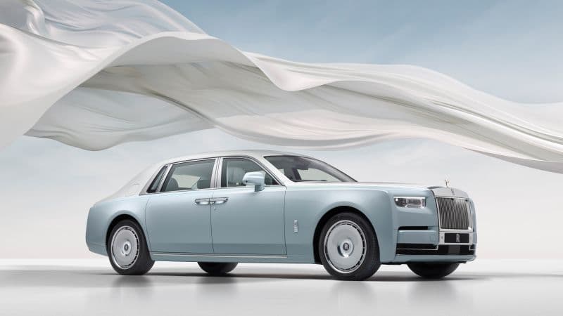Rolls-Royce Phantom Scintilla 12K Wallpaper