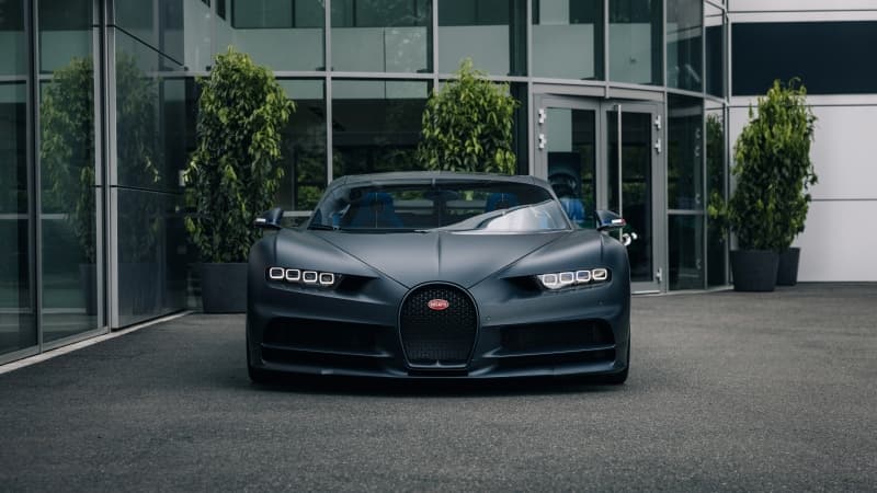 Matte black Bugatti Chiron Sport Wallpaper