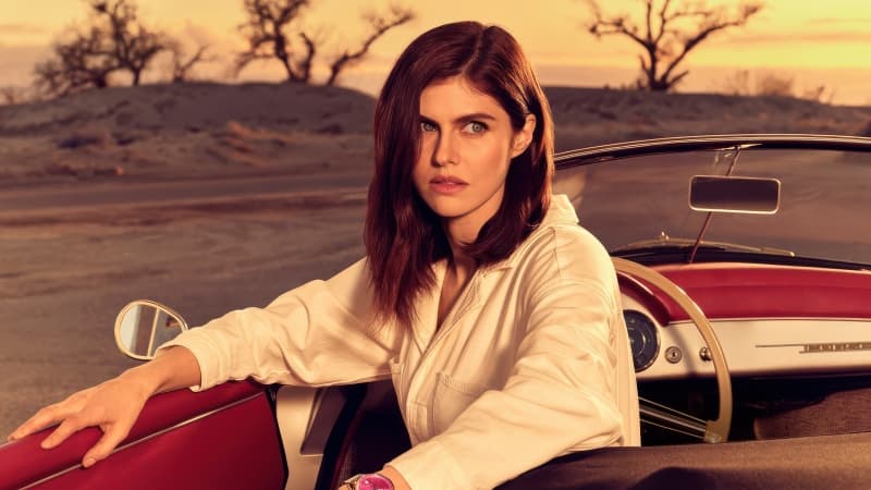 Alexandra Daddario Retro style Wallpaper
