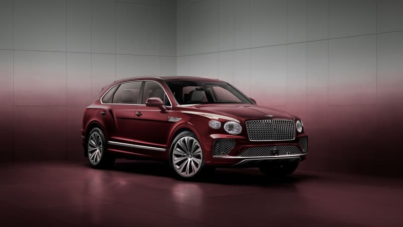 Mulliner Bentley Bentayga EWB Wallpaper